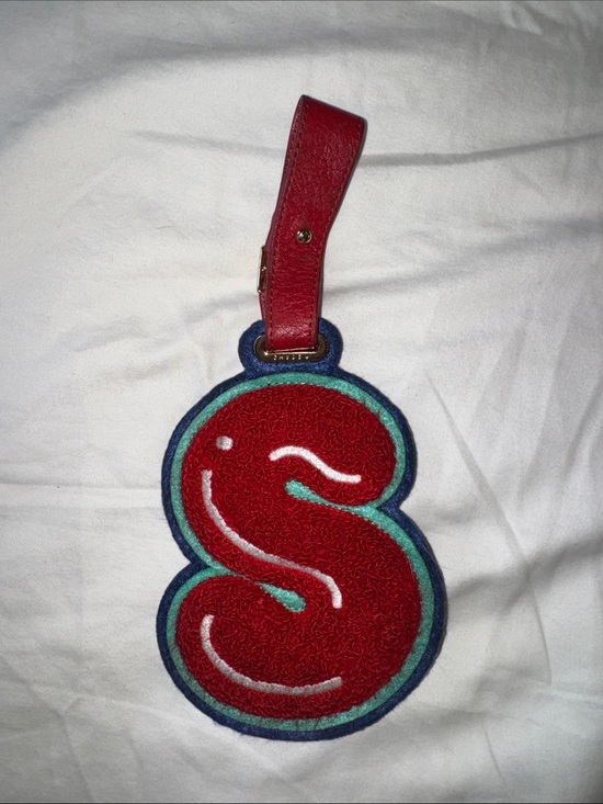 Chaos Accessories - Red Letter 'S' Leather and Felt Bag Charm